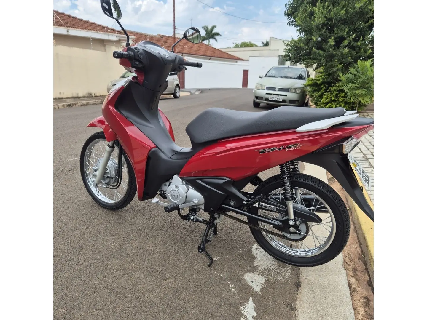 HONDA Biz 110 I - Foto