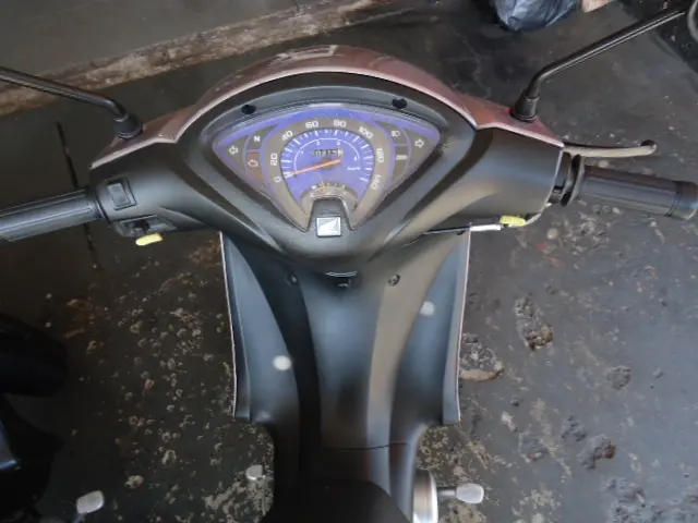 HONDA Biz 125 - Foto