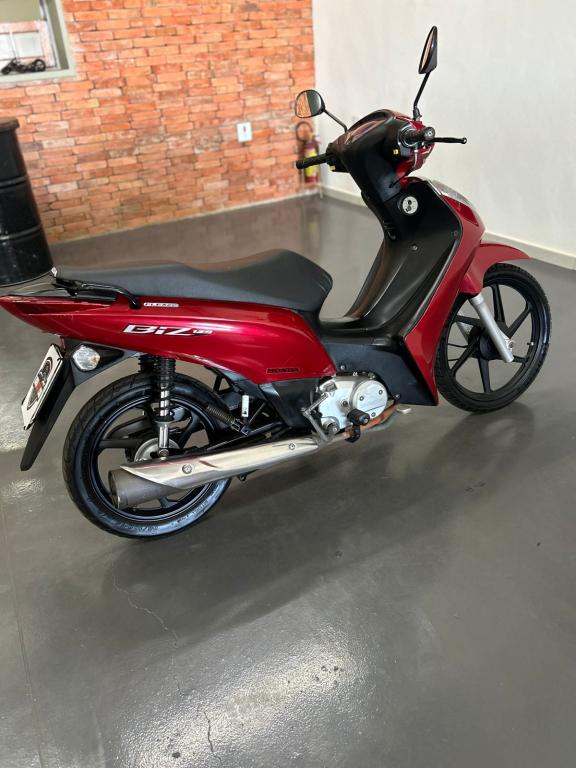 HONDA Biz 125 - Foto