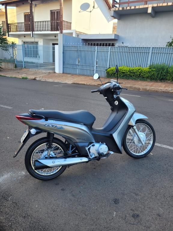 HONDA Biz 125 - Foto