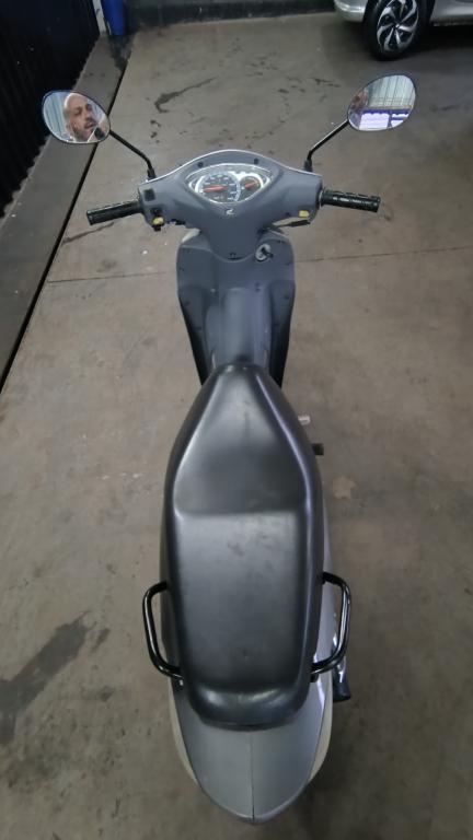 HONDA Biz 125 - Foto