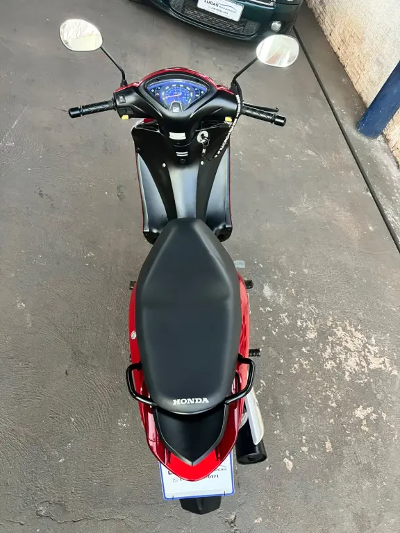 HONDA Biz 125 - Foto