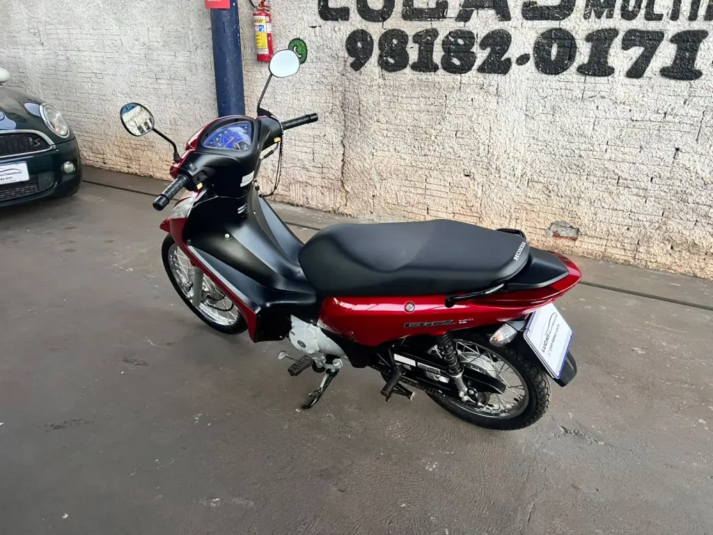 HONDA Biz 125 - Foto