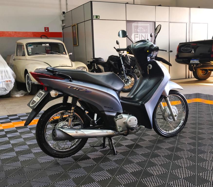 HONDA Biz 125 - Foto