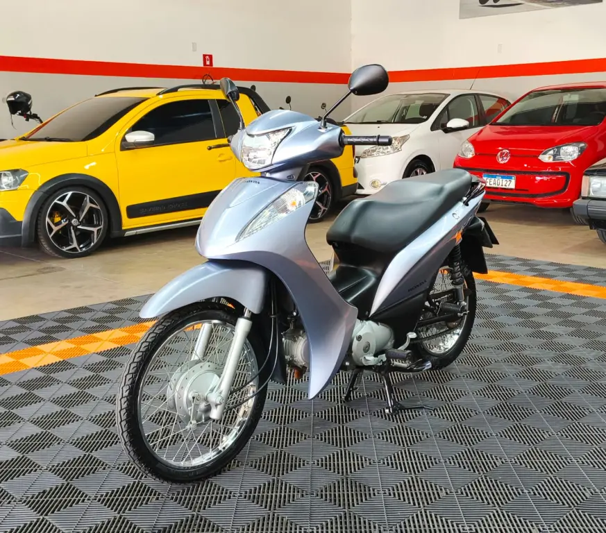 HONDA Biz 125 - Foto