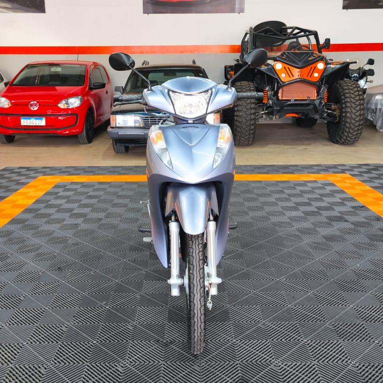 HONDA Biz 125 - Foto