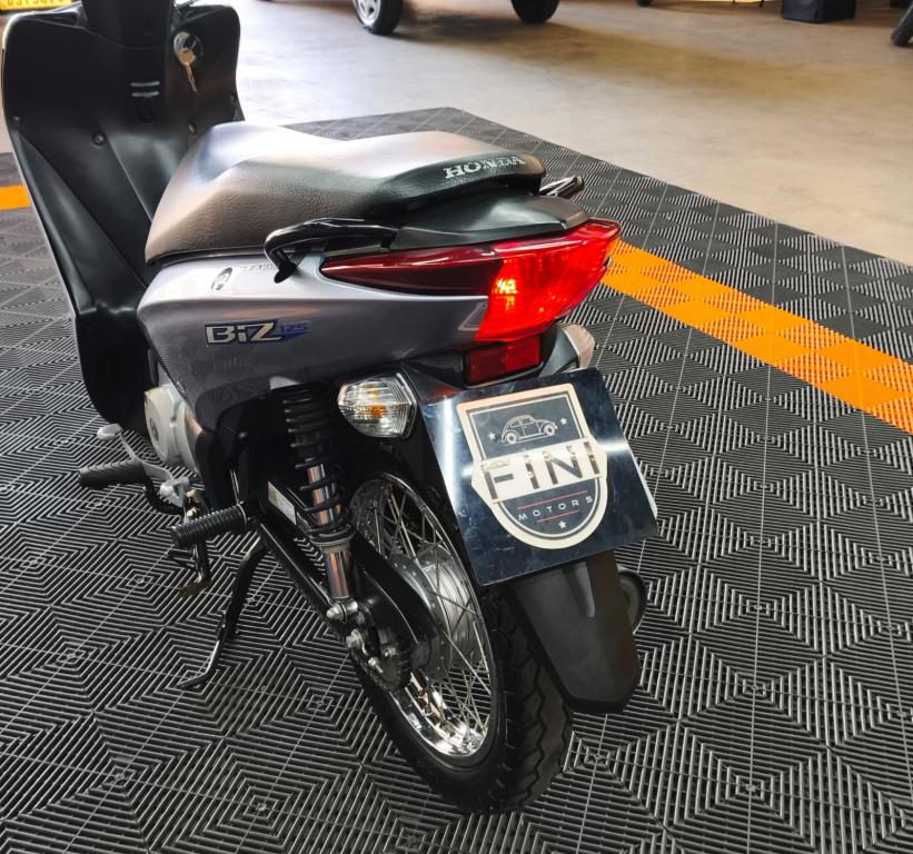 HONDA Biz 125 - Foto