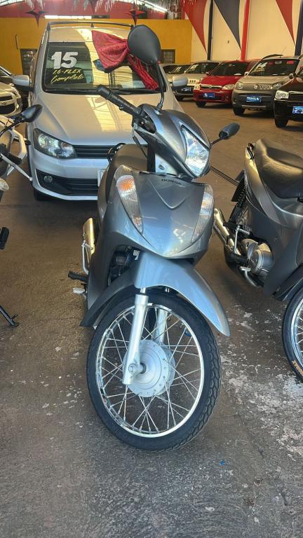 HONDA Biz 125 - Foto