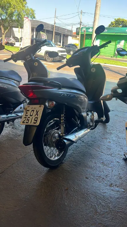 HONDA Biz 125 - Foto