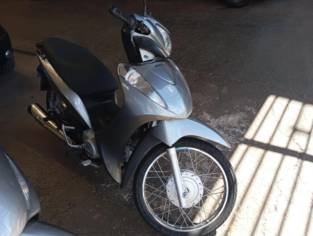 HONDA Biz 125 - Foto