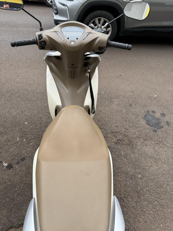 HONDA Biz 125 - Foto