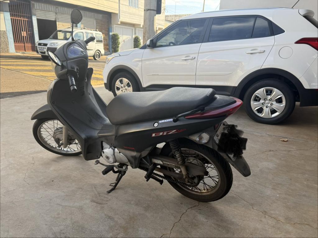 HONDA Biz 125 - Foto
