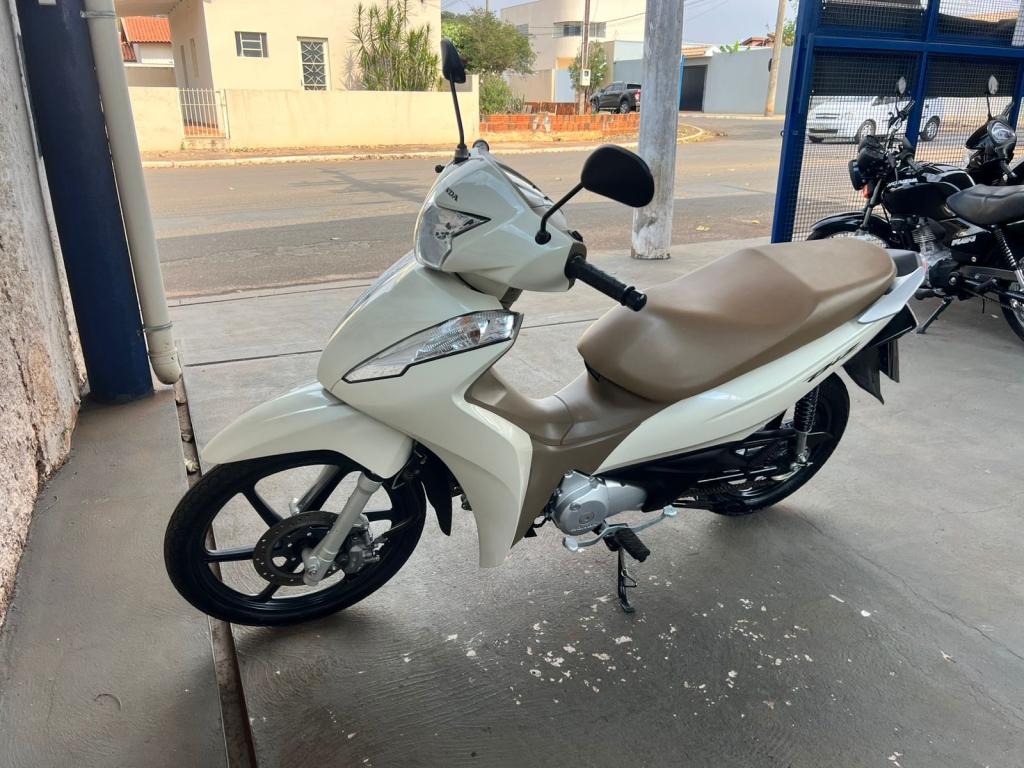 HONDA Biz 125 - Foto