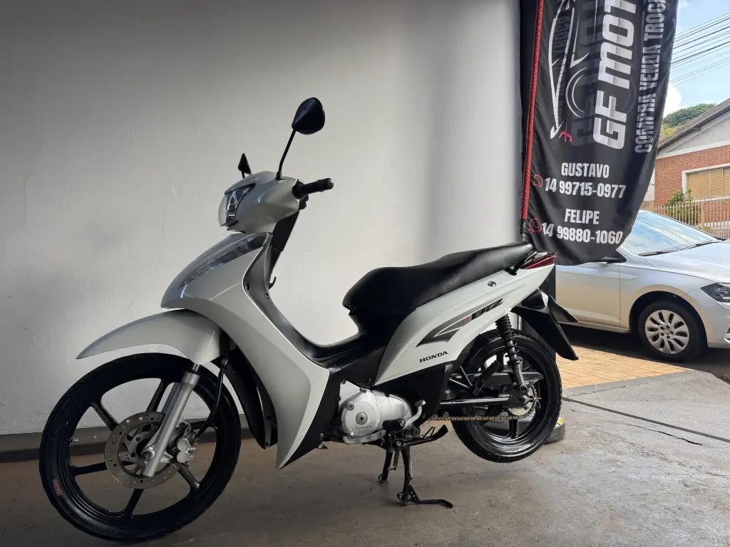 HONDA Biz 125 - Foto