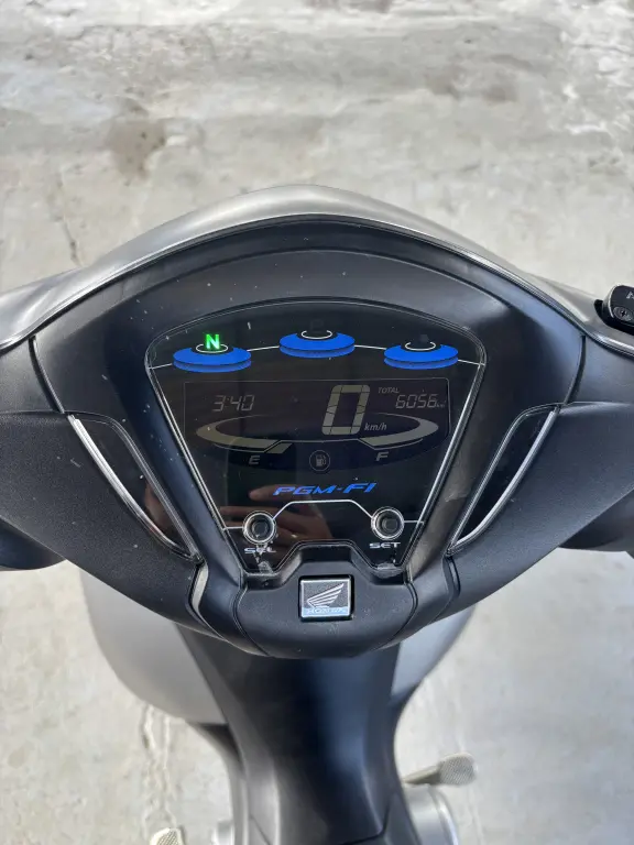 HONDA Biz 125 - Foto