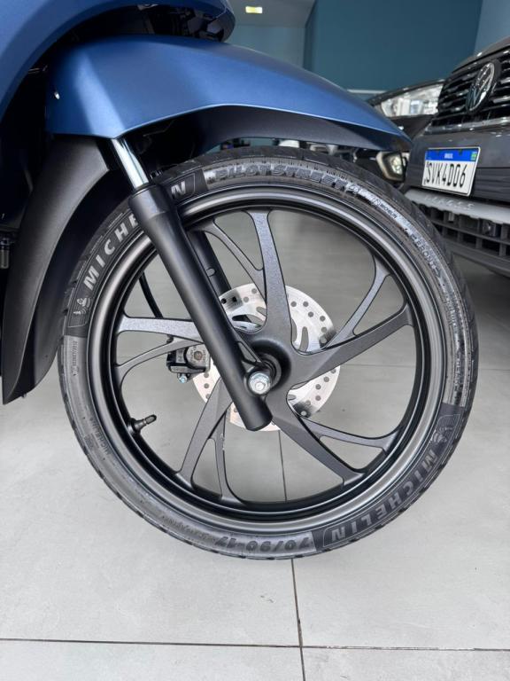 HONDA Biz 125 - Foto