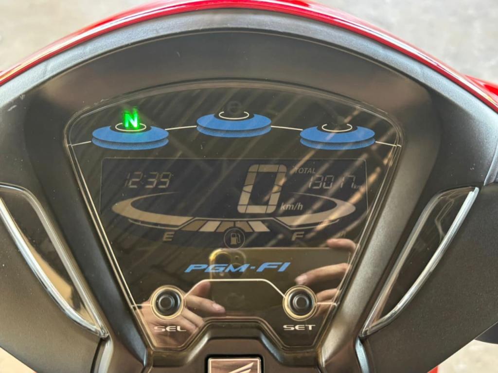 HONDA Biz 125 - Foto