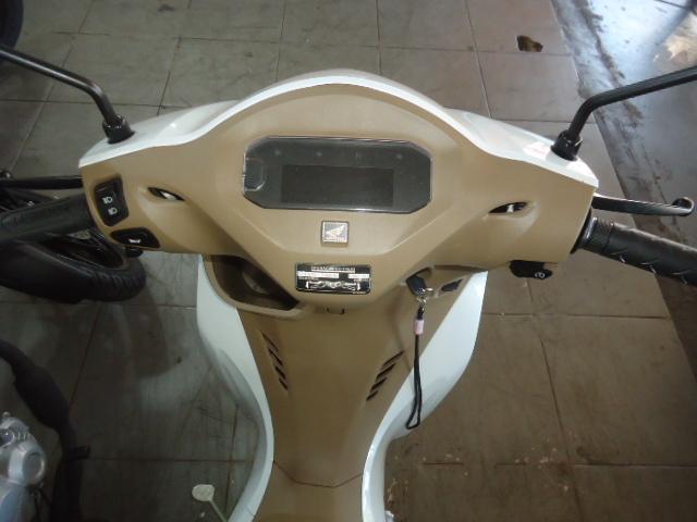 HONDA Biz 125 - Foto