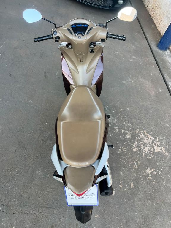 HONDA Biz 125 - Foto