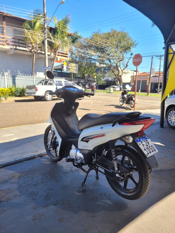 HONDA Biz 125 - Foto