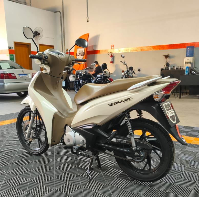 HONDA Biz 125 - Foto