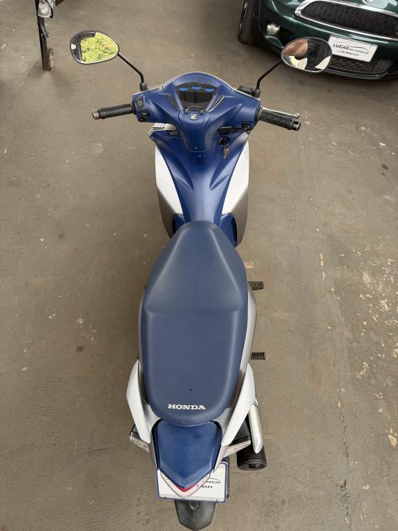 HONDA Biz 125 - Foto