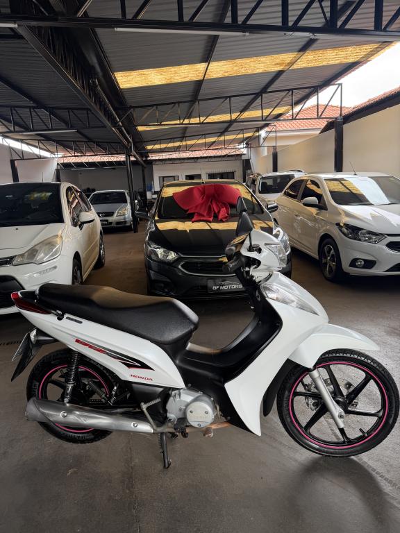 HONDA Biz 125 - Foto