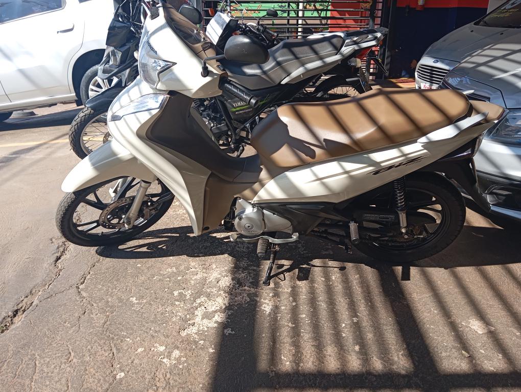 HONDA Biz 125 - Foto