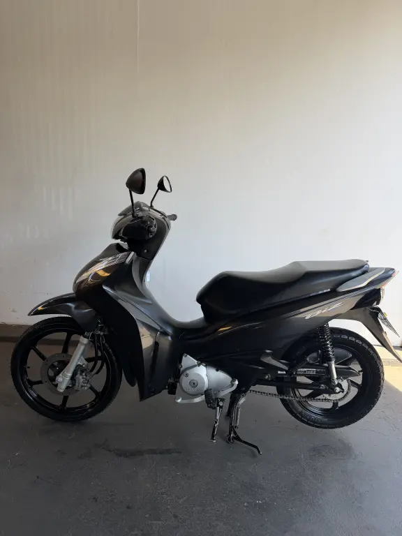 HONDA Biz 125 - Foto