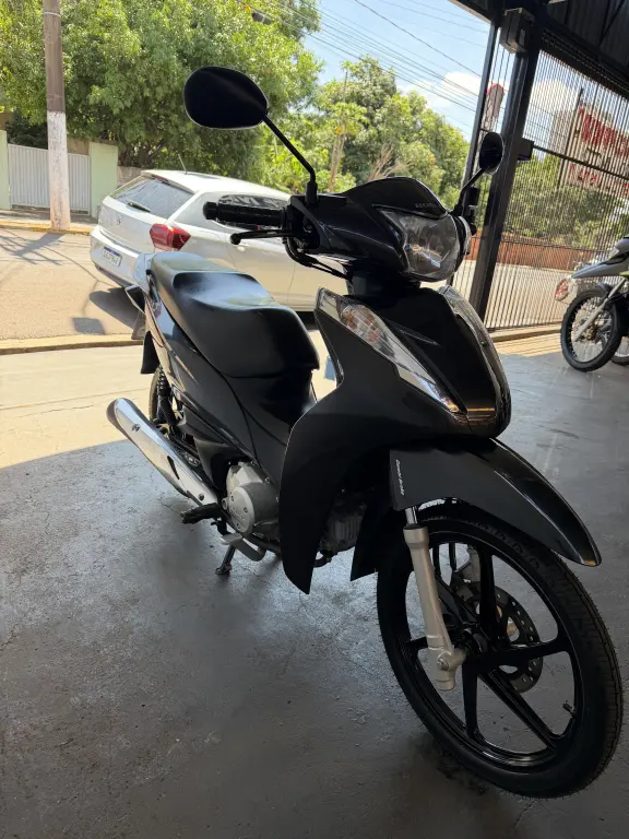 HONDA Biz 125 - Foto