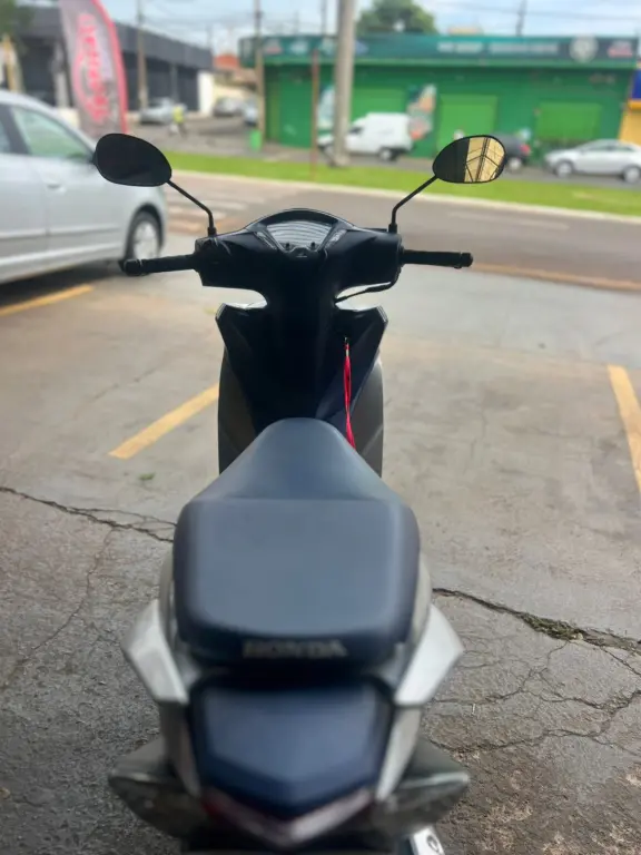 HONDA Biz 125 - Foto