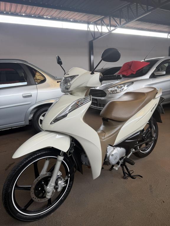 HONDA Biz 125 - Foto