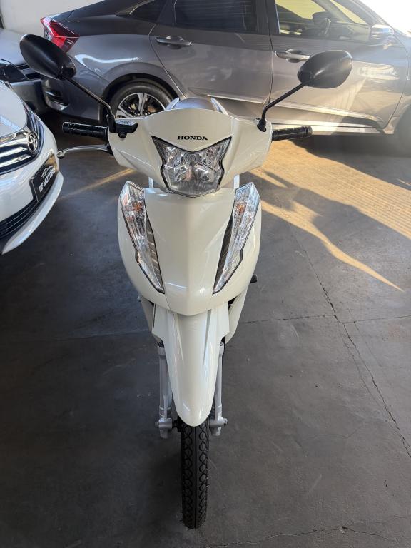 HONDA Biz 125 - Foto