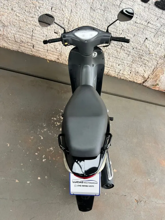 HONDA Biz 125 - Foto