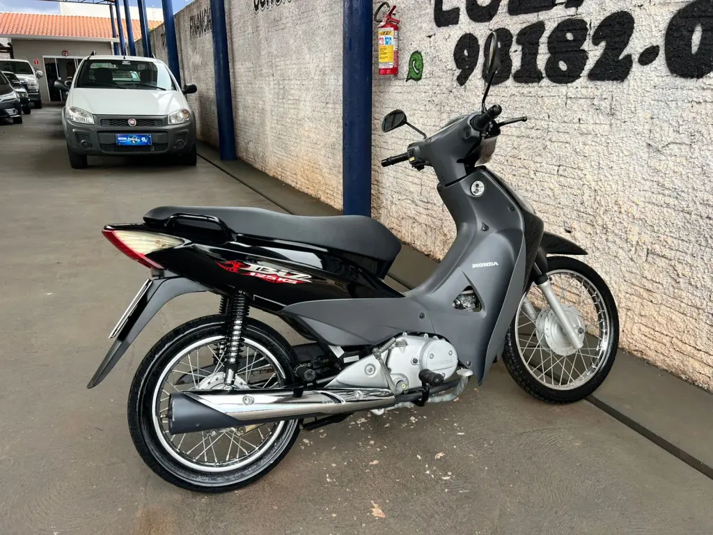 HONDA Biz 125 - Foto