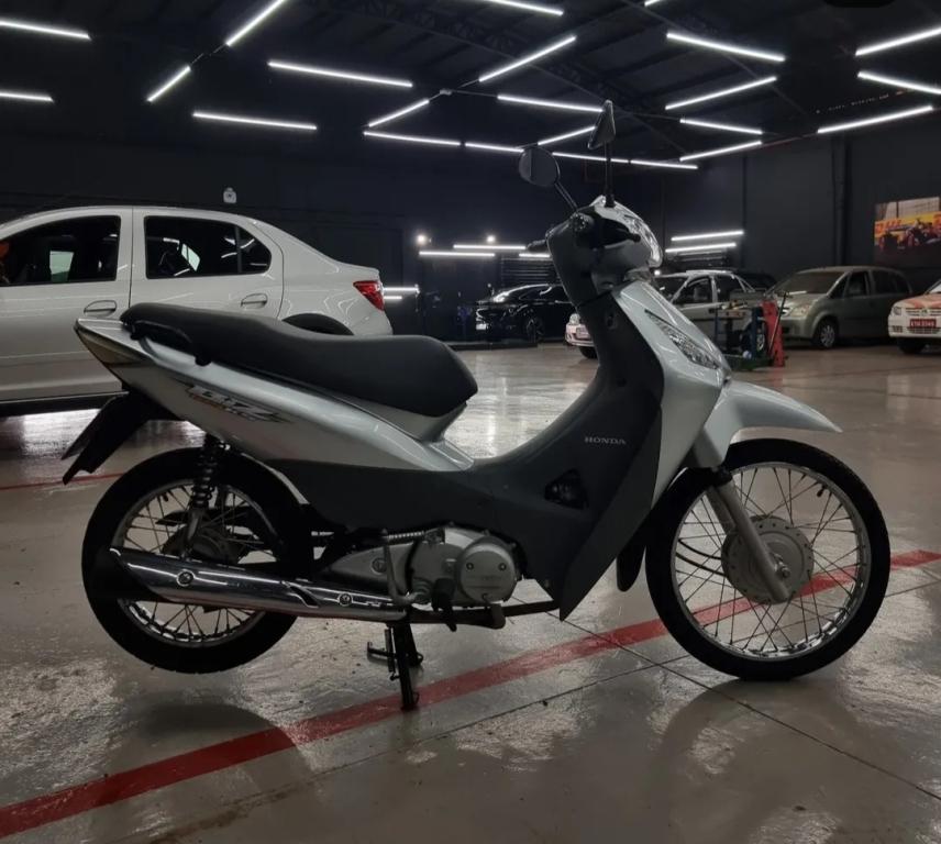 HONDA Biz 125 - Foto
