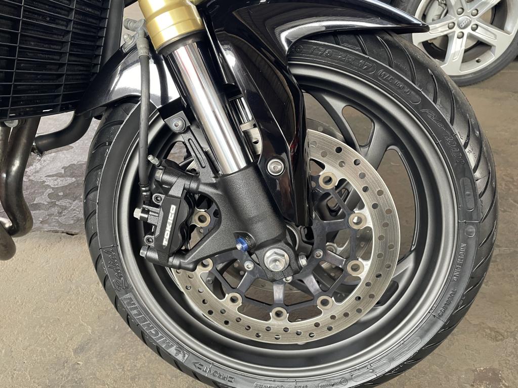 HONDA CB 1000 R - Foto