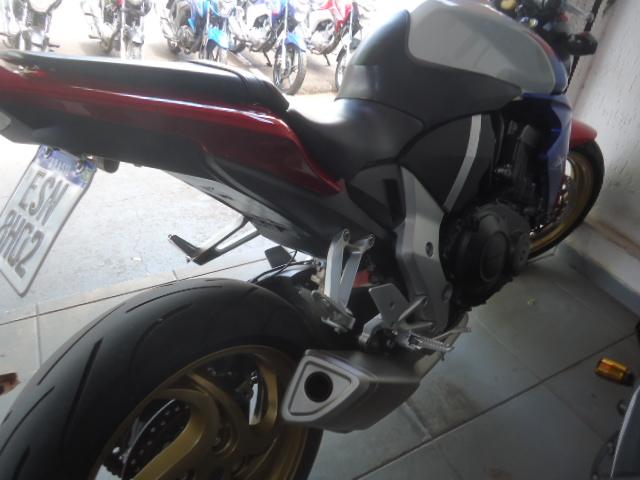 HONDA CB 1000 R - Foto