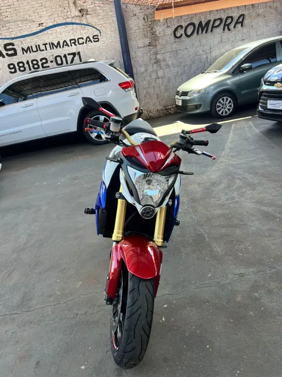 HONDA CB 1000 R - Foto