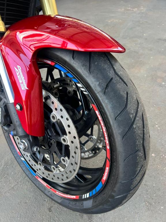 HONDA CB 1000 R - Foto