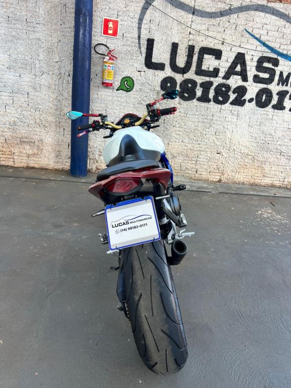HONDA CB 1000 R - Foto