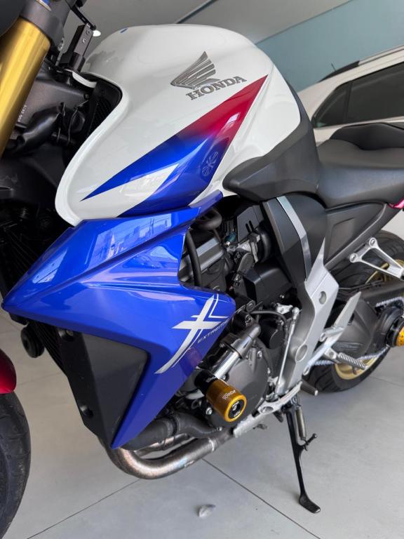 HONDA CB 1000 R - Foto
