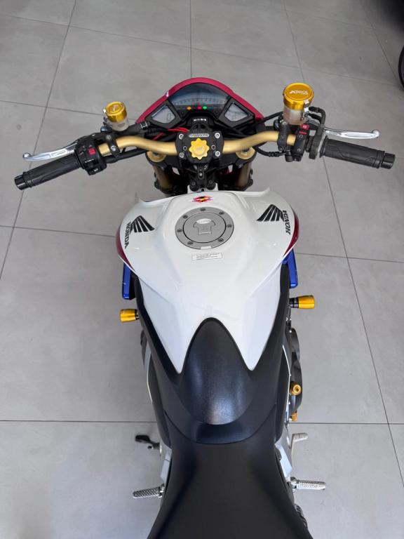 HONDA CB 1000 R - Foto