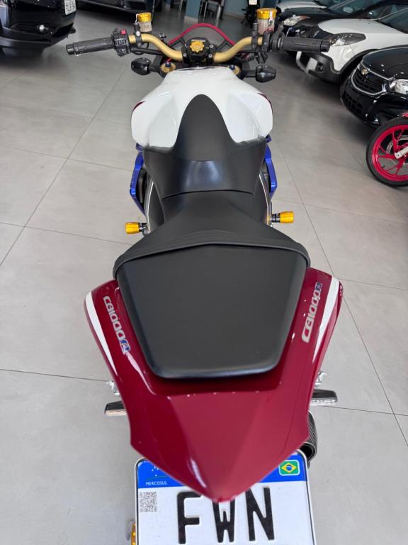 HONDA CB 1000 R - Foto