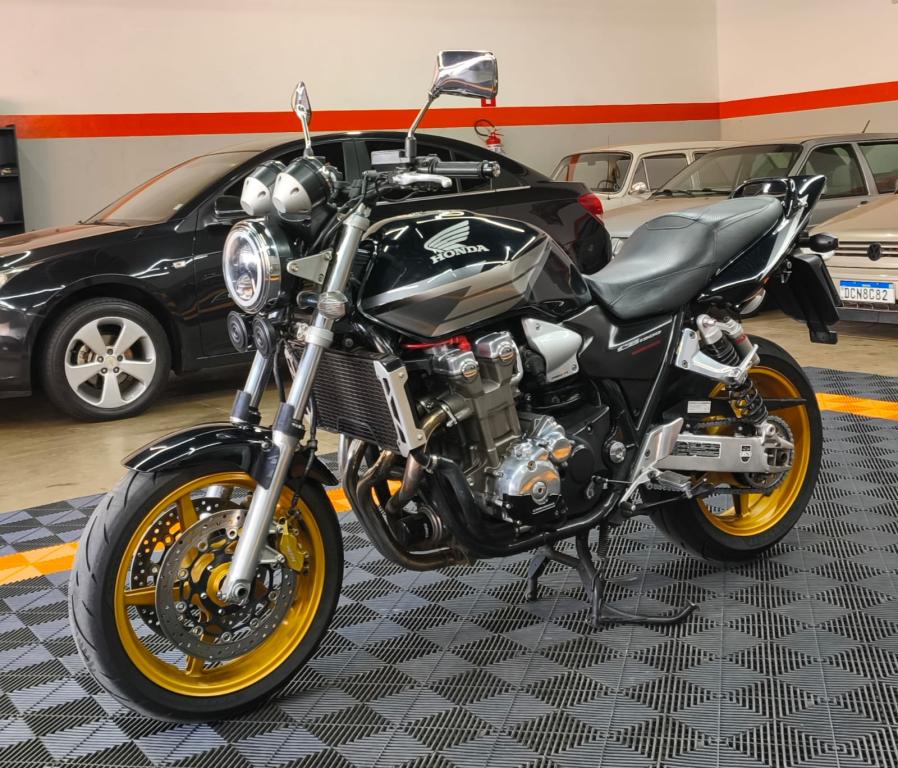 HONDA CB 1300 - Foto