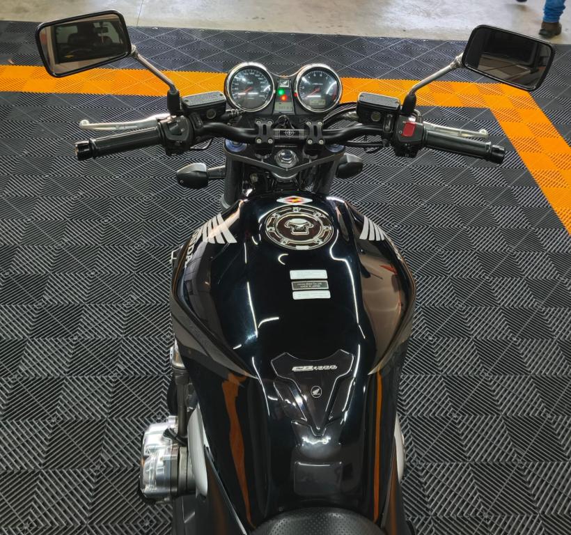 HONDA CB 1300 - Foto