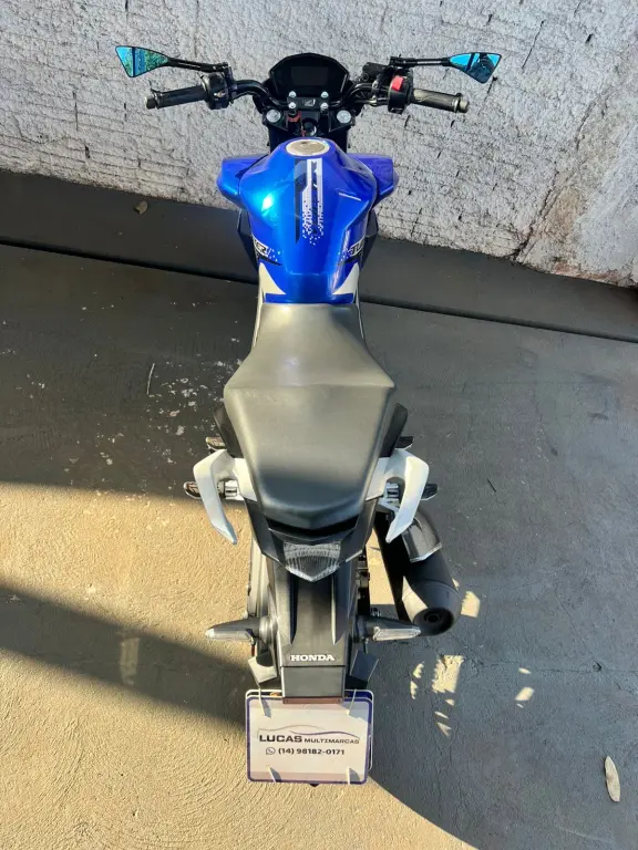 HONDA CB 250 F Twister - Foto