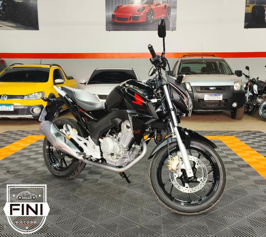 HONDA CB 250 F Twister