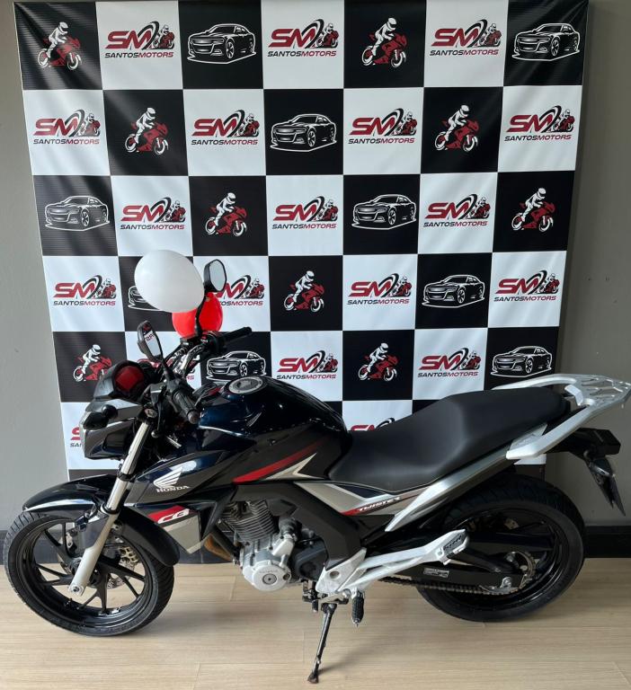 HONDA CB 250 F Twister - Foto