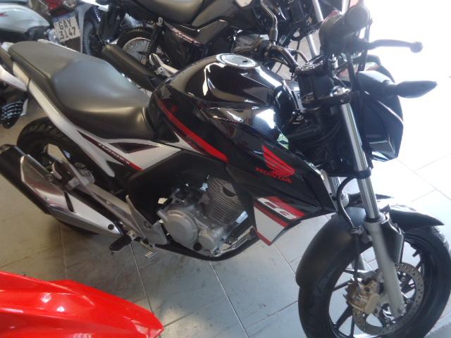 HONDA CB 250 F Twister - Foto